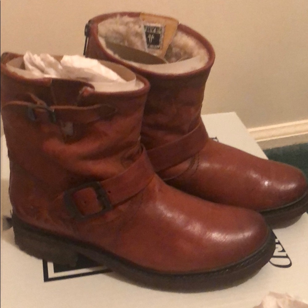 Frye Valerie Women’s Boot Size 6.5